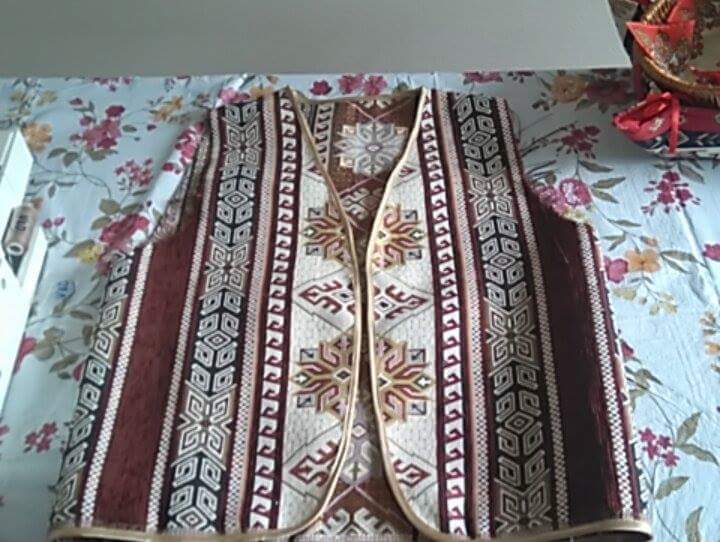 ANUSH GILET